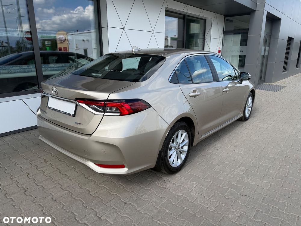Toyota Corolla 1.5 Comfort - 33