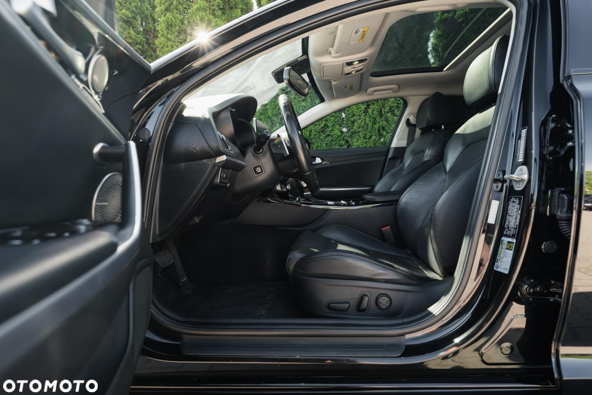 Kia Stinger - 13