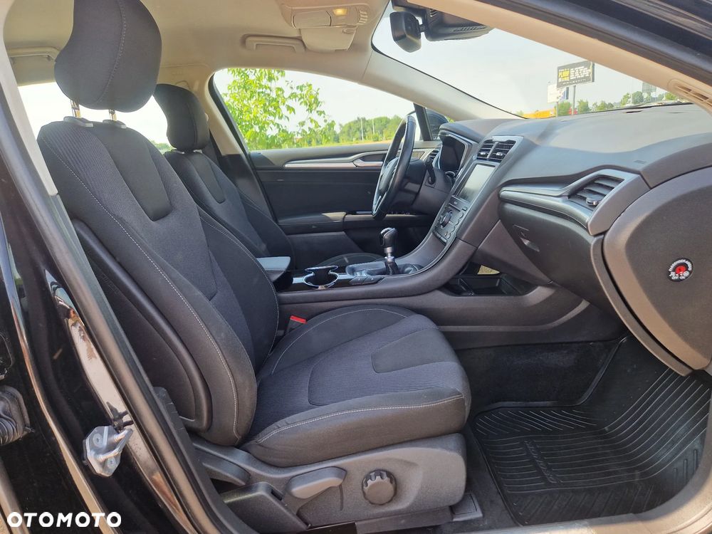 Ford Mondeo - 18