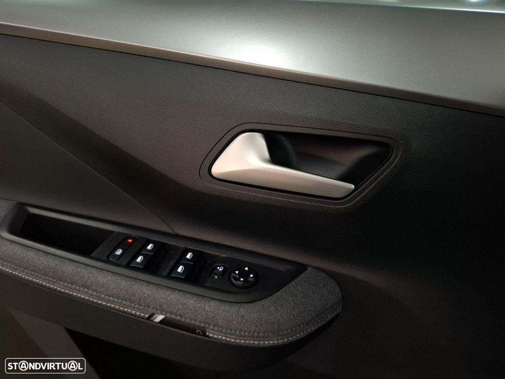 Opel Frontera 1.2 Hybrid GS eDCT - 24