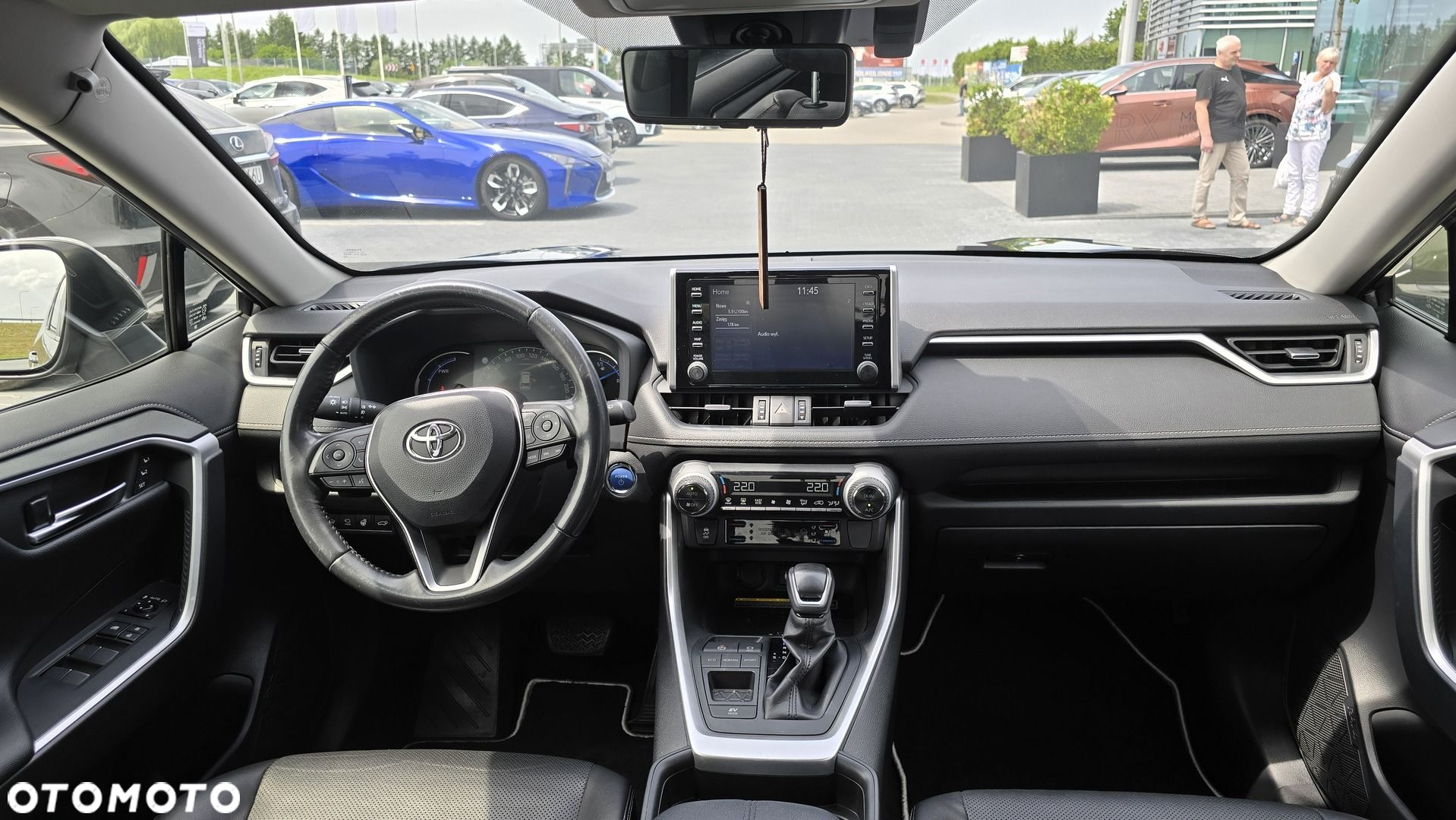 Toyota RAV4 - 12