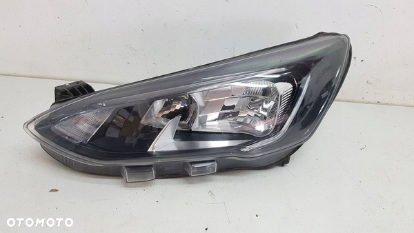 Ford Focus MK IV 4 LAMPA REFLEKTOR PRZÓD PRZEDNI LEWY EU