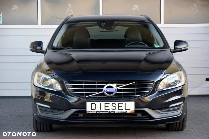 Volvo V60 D3 Summum - 17