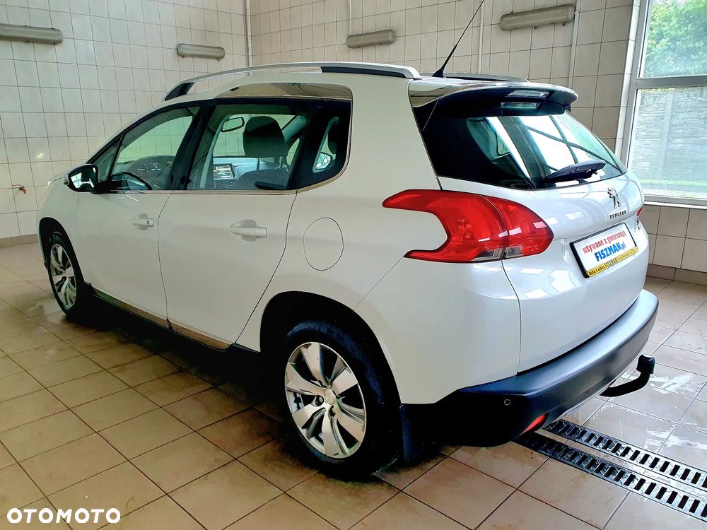 Peugeot 2008 1.6 e-HDi Allure S&S - 3