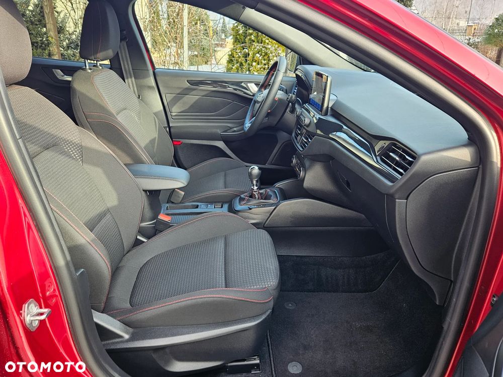 Ford Focus 1.5 EcoBoost Titanium ASS - 18