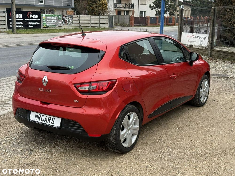 Renault Clio - 6