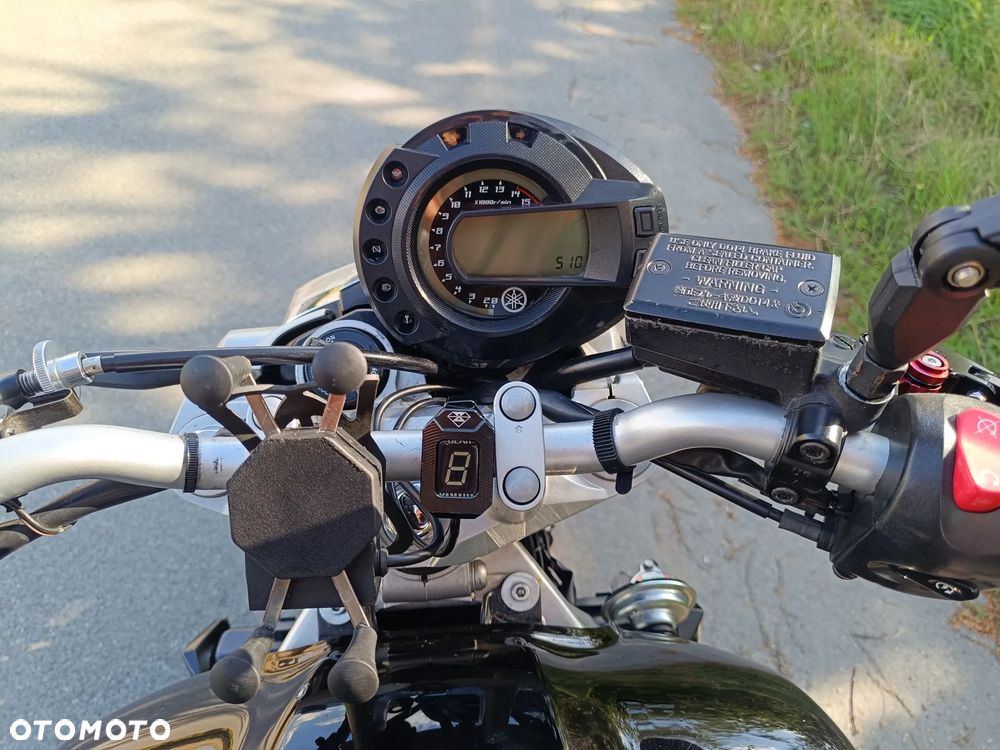 Yamaha FZ6 - 15