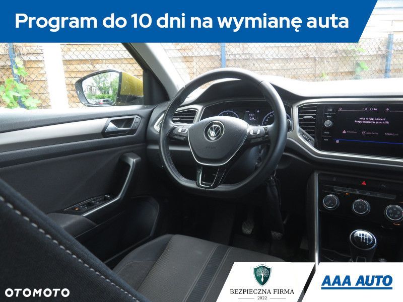 Volkswagen T-Roc - 9