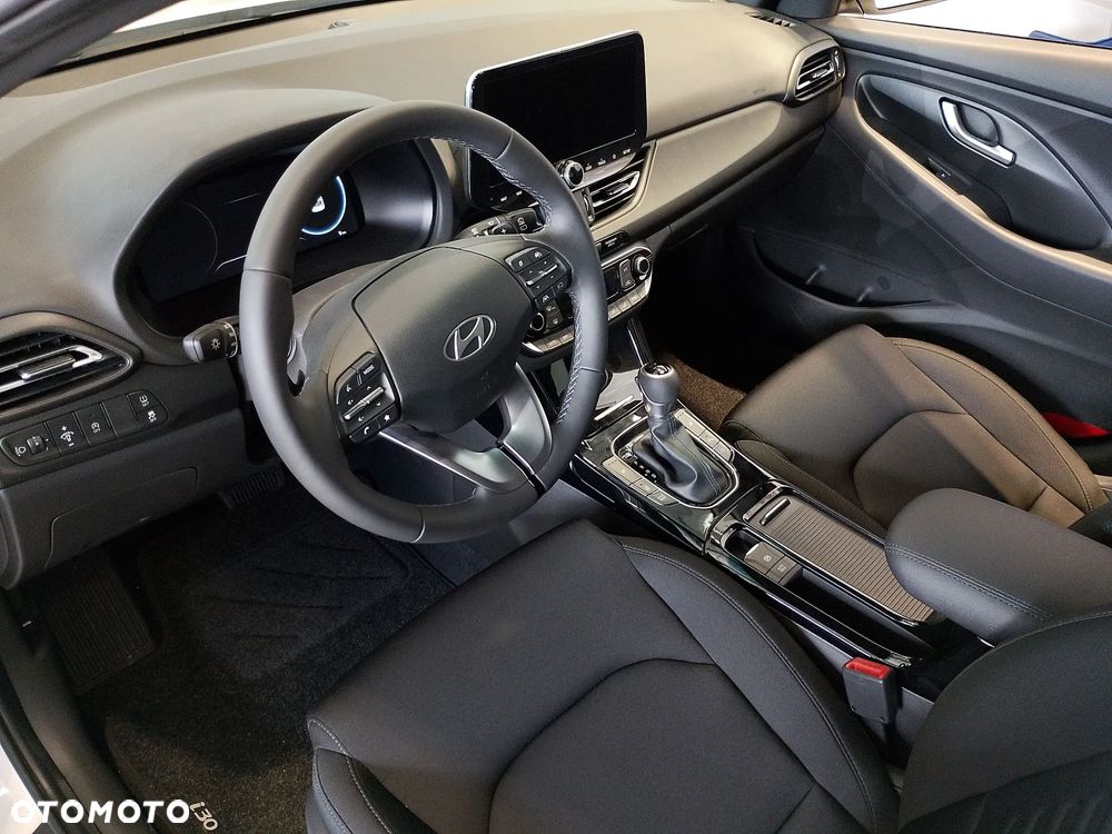 Hyundai i30 1.5 T-GDI 48V Smart DCT - 9