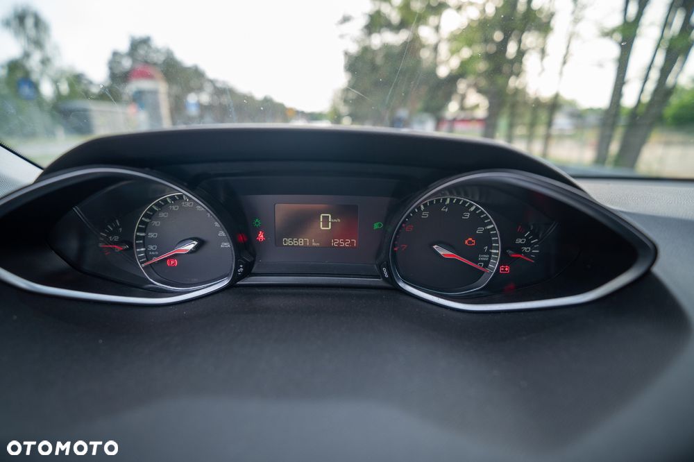 Peugeot 308 - 26