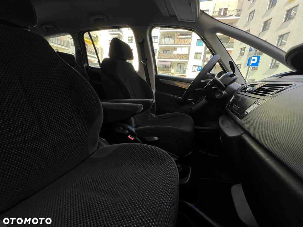 Citroën C4 Picasso - 11