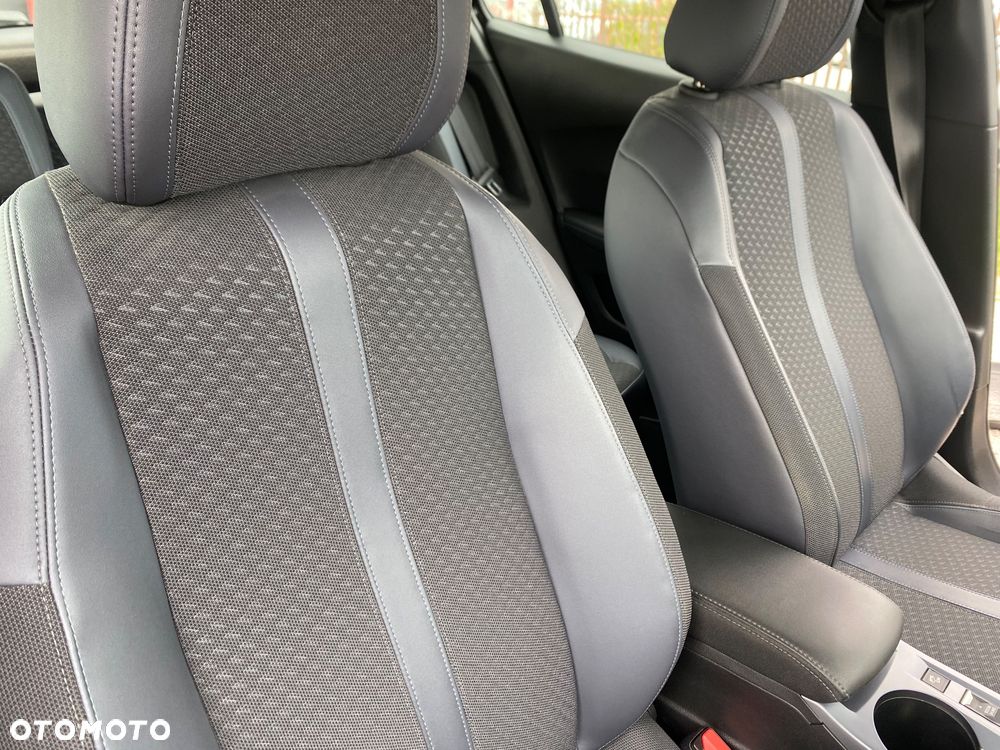 Peugeot 2008 BlueHDi 100 STOP & START Allure - 32