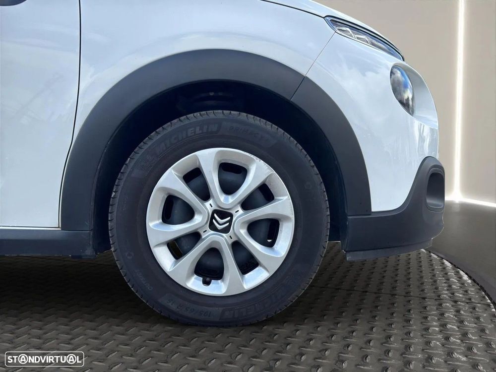 Citroën C3 1.2 PureTech Feel - 25