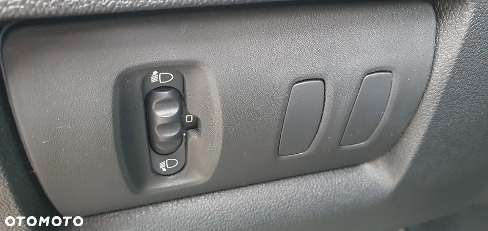 Renault Clio 1.2 16V TCE Rip Curl - 21