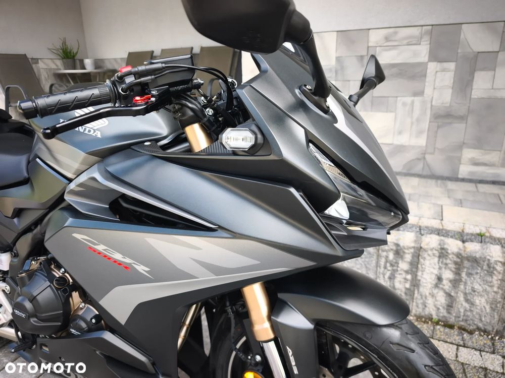 Honda CBR - 6