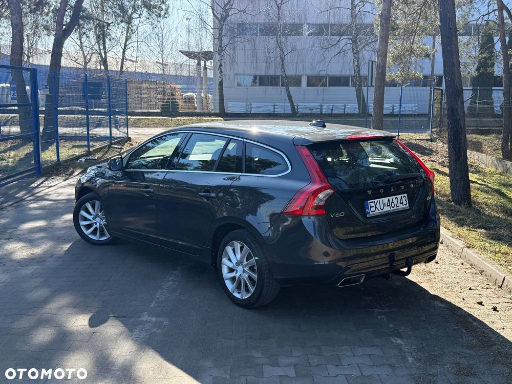 Volvo V60 D4 Drive-E Kinetic - 13