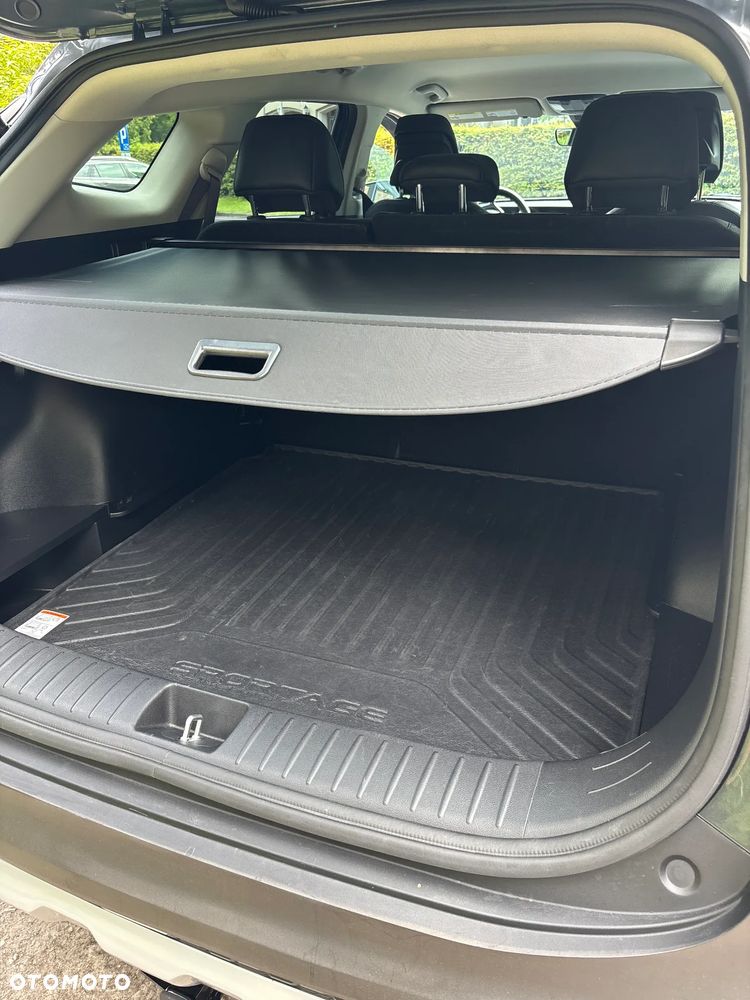 Kia Sportage 1.6 T-GDI HEV Business Line 4WD - 19