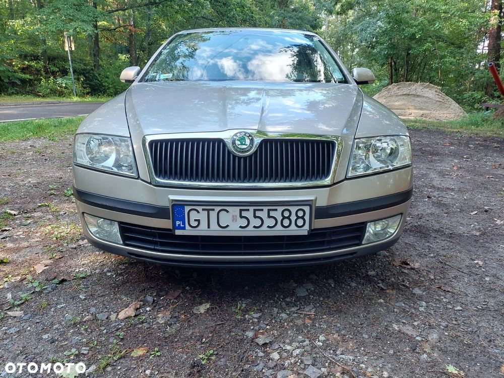 Skoda Octavia 1.6 Elegance - 6