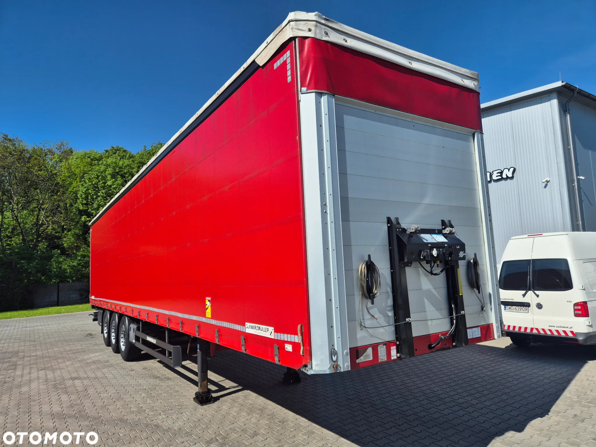 Schwarzmuller S1 J SERIE - 12