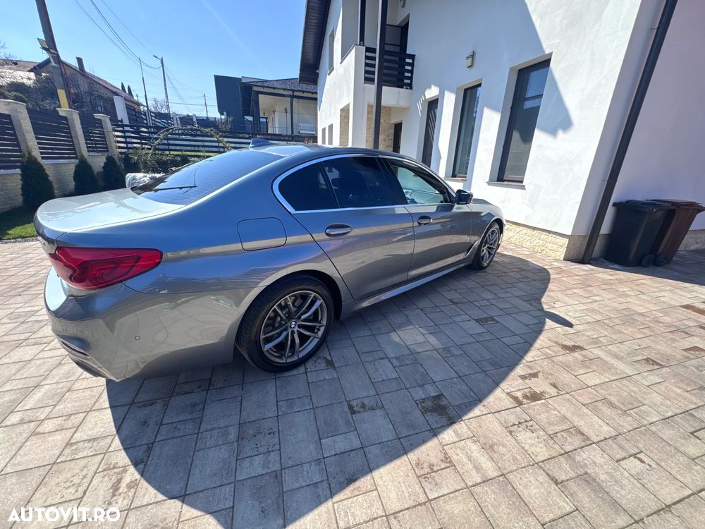 BMW Seria 5 520d xDrive AT - 11