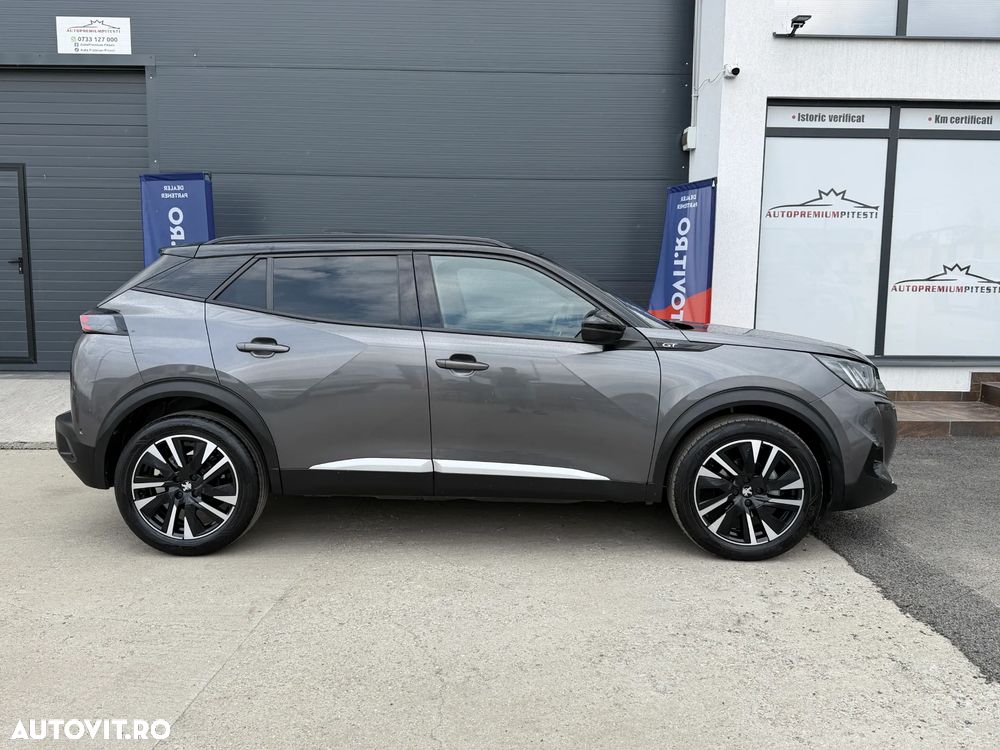 Peugeot 2008 PureTech 130 EAT8 GT Pack - 19