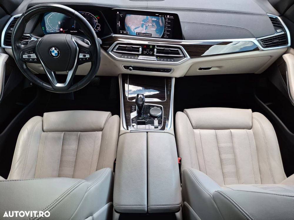 BMW X5 xDrive45e - 17