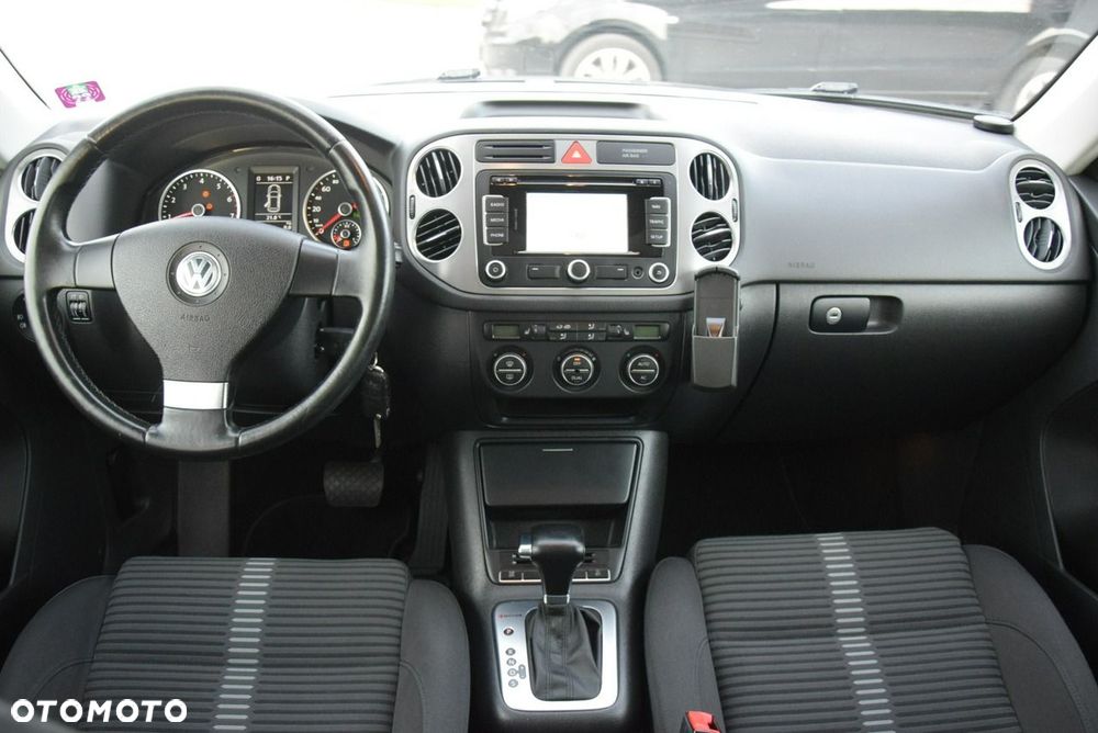 Volkswagen Tiguan 2.0 TSI 4Motion DSG Sport & Style - 28