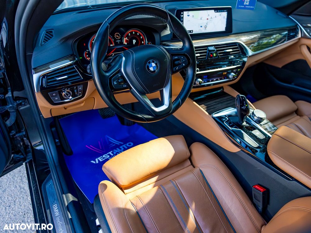 BMW Seria 5 530i Aut. Luxury Line - 4