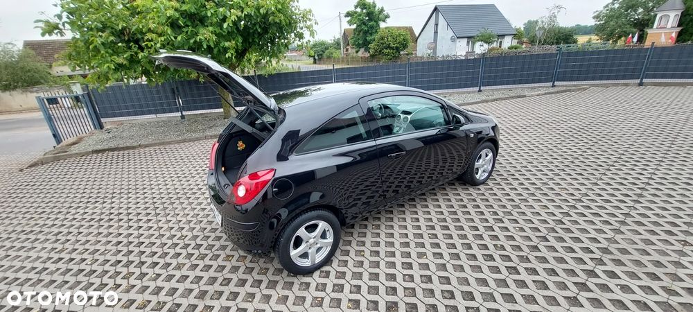 Opel Corsa - 24