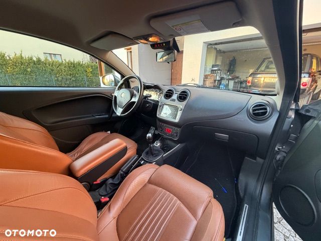 Alfa Romeo Mito - 12