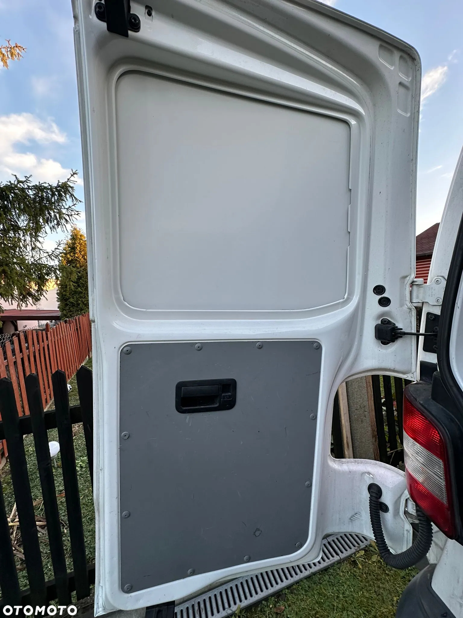 Volkswagen Transporter T5 TDI L2H1 - 15