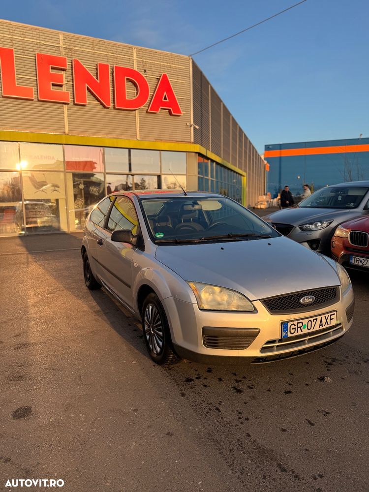 Ford Focus 1.6i Sport - 3