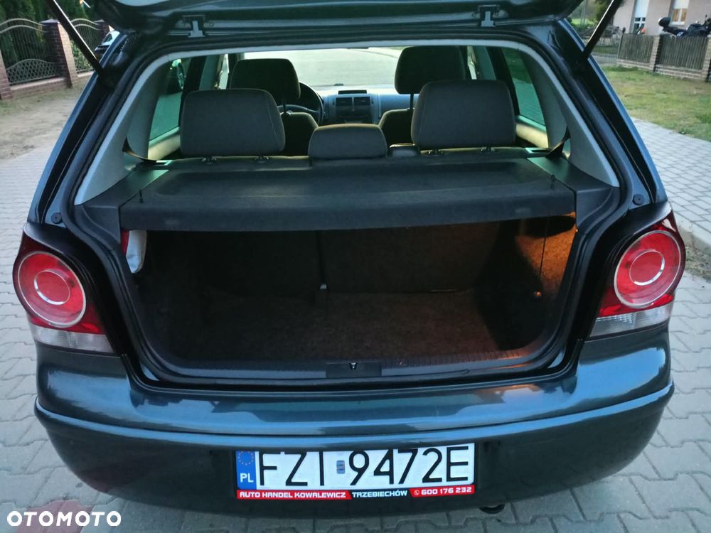 Volkswagen Polo - 11