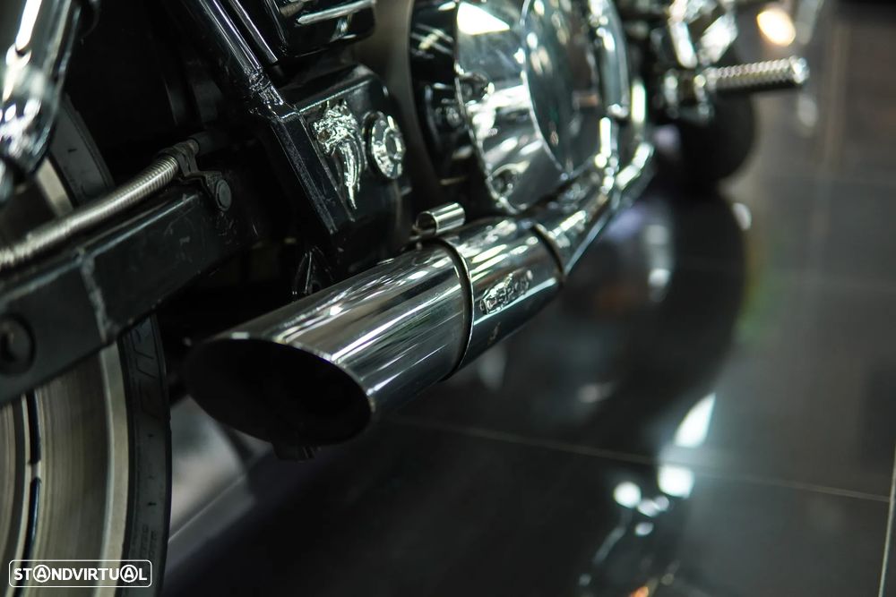 Honda VTX 1800 C - 27