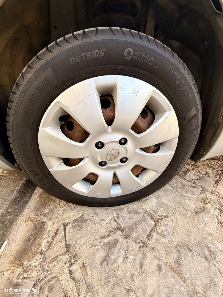 Toyota Yaris 1.0 VVT-i Sol AC+VSC - 22