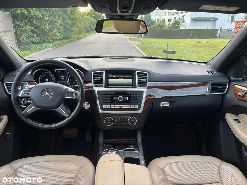 Mercedes-Benz GL - 5