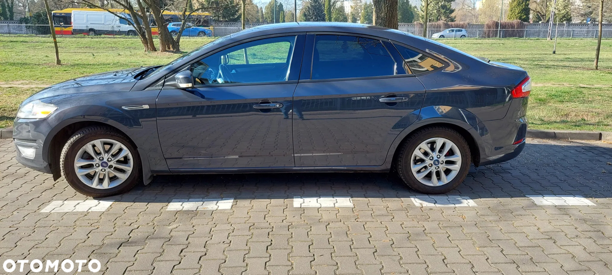Ford Mondeo 2.0 Ambiente - 3