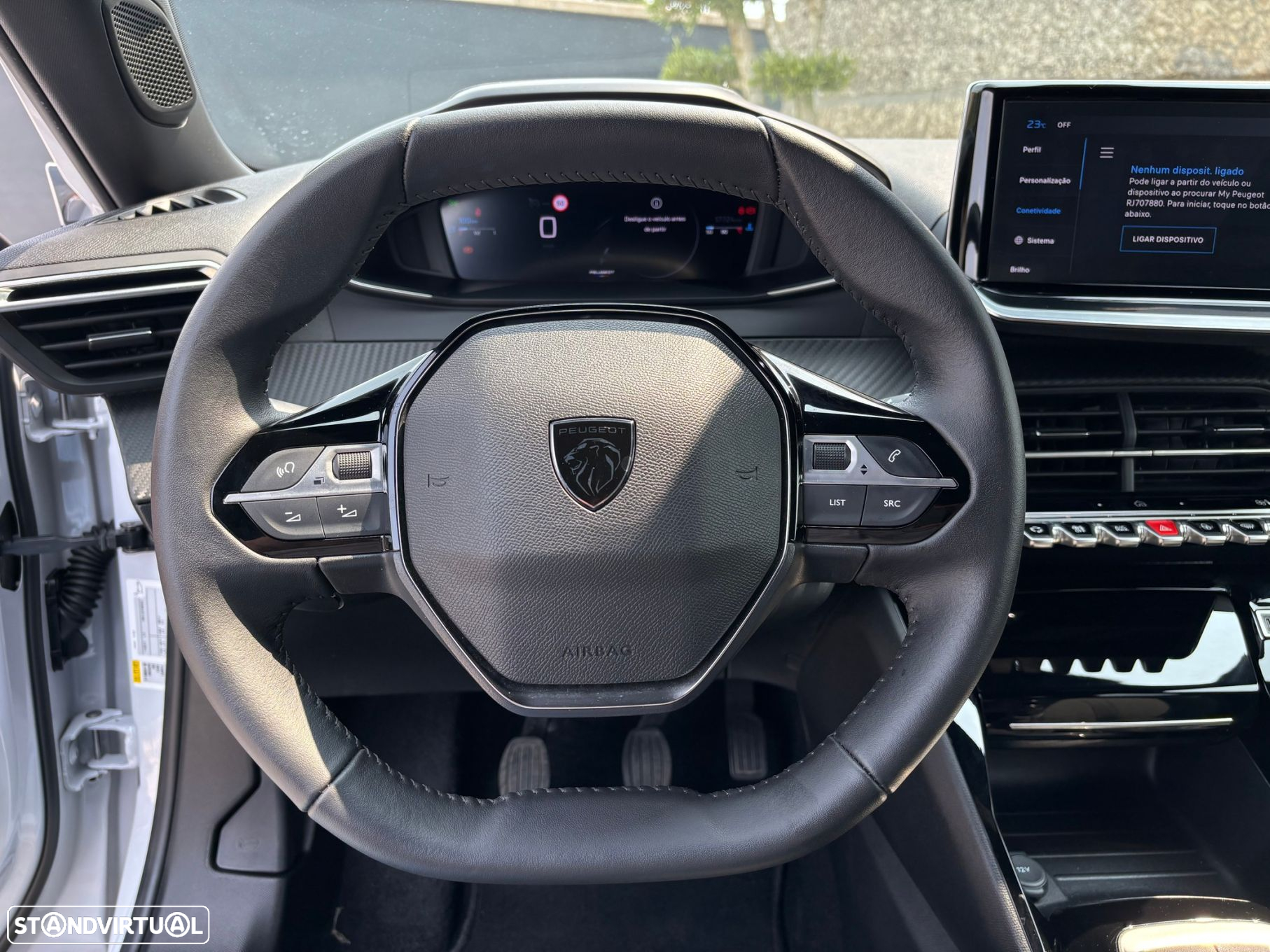 Peugeot 2008 1.2 PureTech Allure Pack - 15