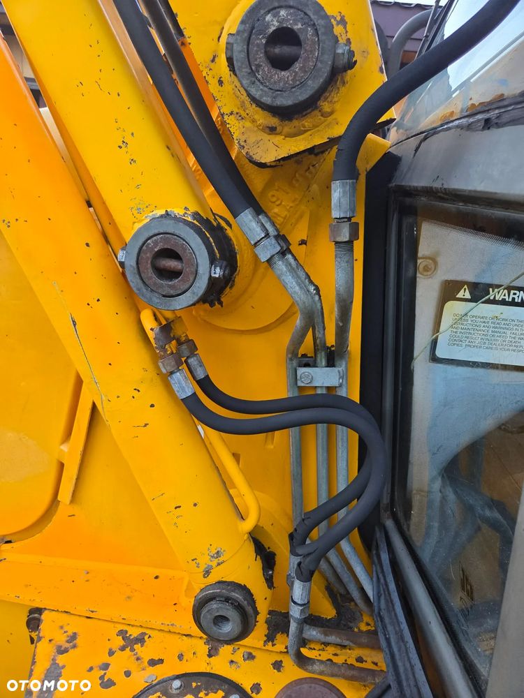 JCB 3CX - 19