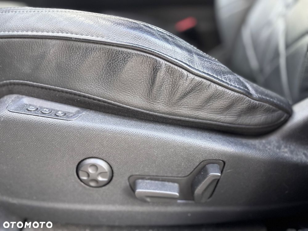 DS Automobiles DS 7 Crossback - 25