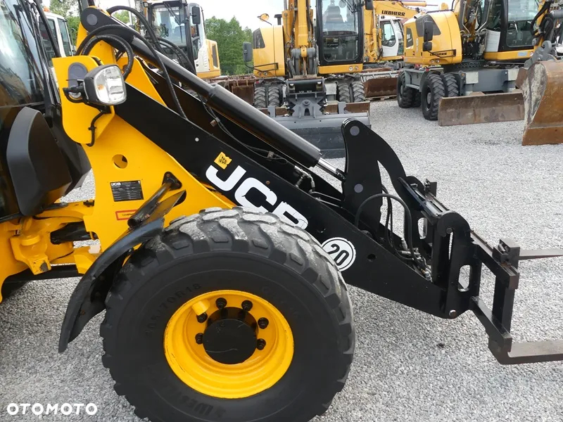 JCB 407 T4 z Niemiec / 2790mtg / BEZ DPF / - 27