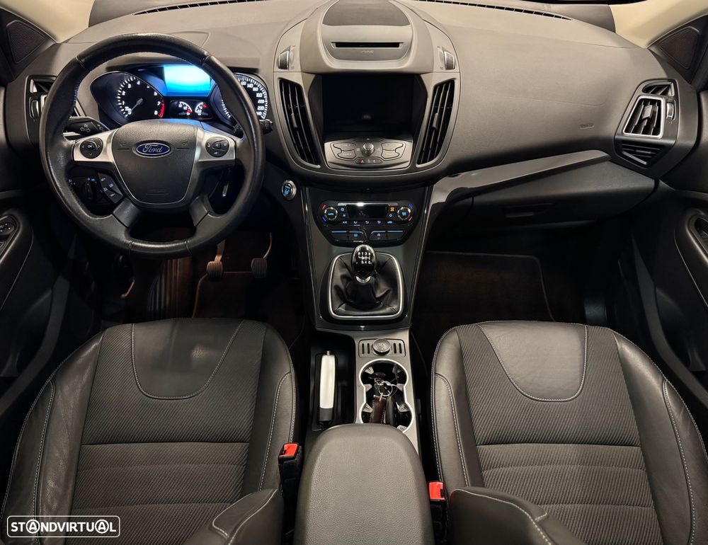 Ford Kuga 1.5 EcoBoost Titanium - 16