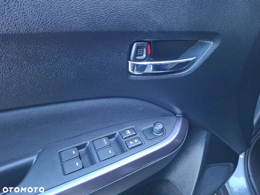 Suzuki Vitara 1.4 Boosterjet SHVS Premium 4WD - 20
