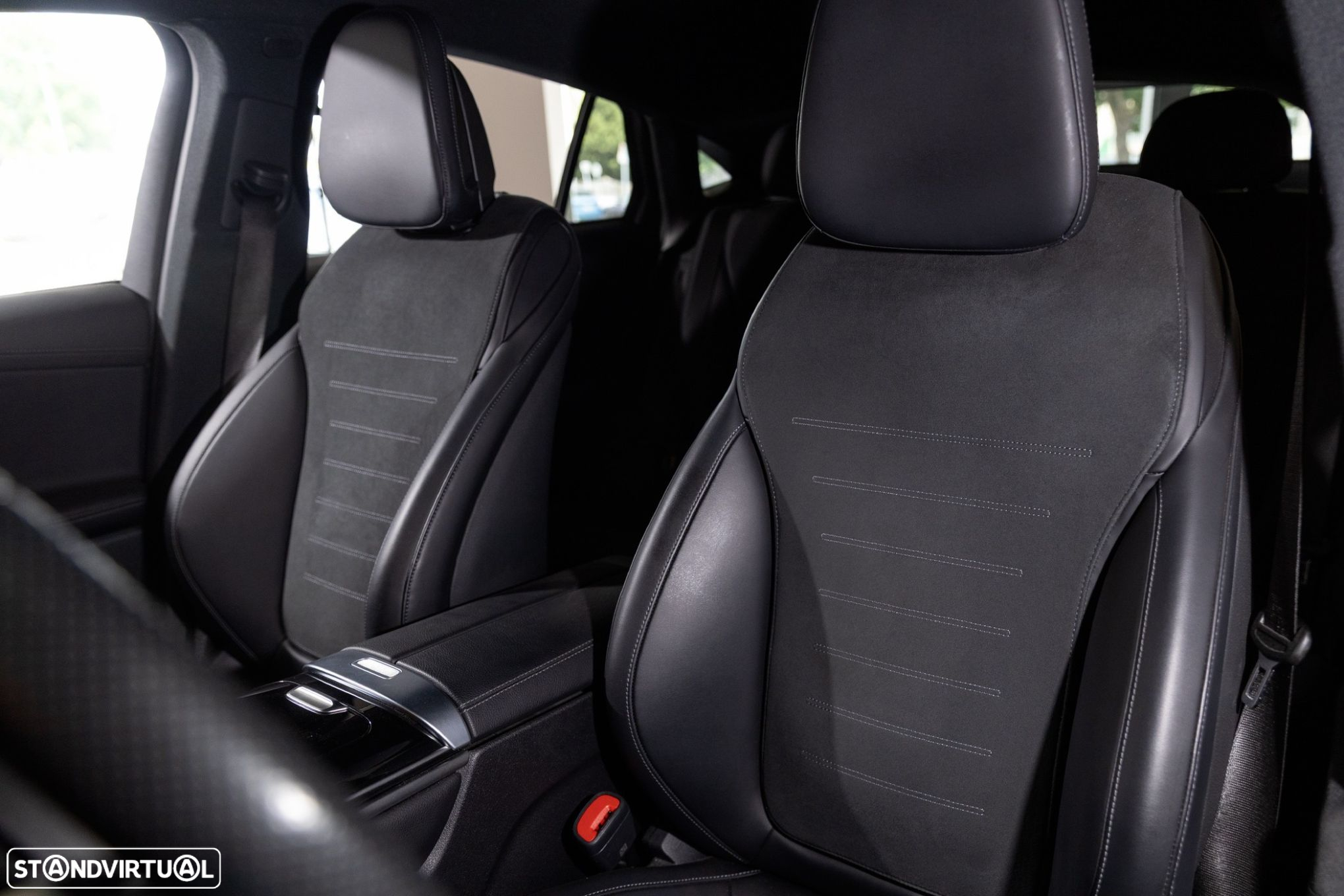 Mercedes-Benz GLC 220 d 4Matic AMG Advanced - 23