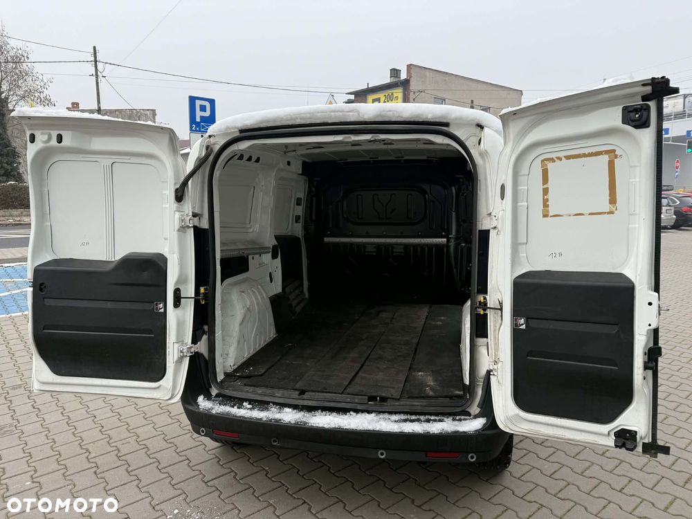 Fiat DOBLO - 16