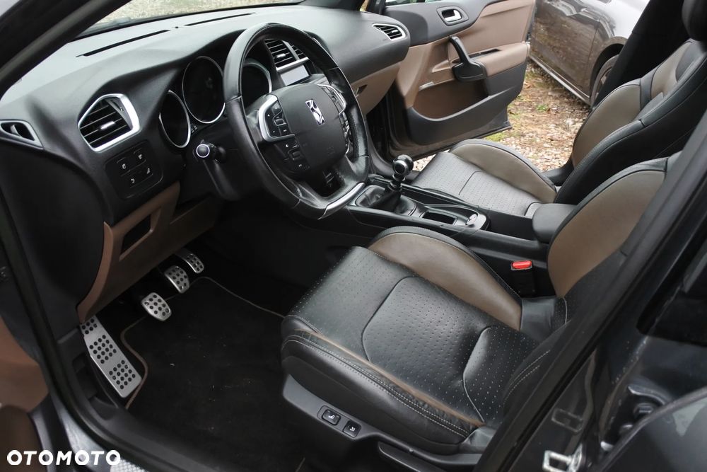 Citroën DS4 THP 200 Pure Pearl - 9