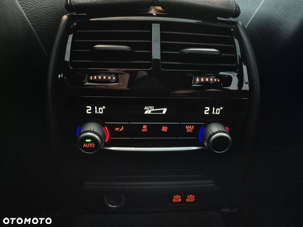 BMW Seria 5 540d xDrive M Sport Edition - 29