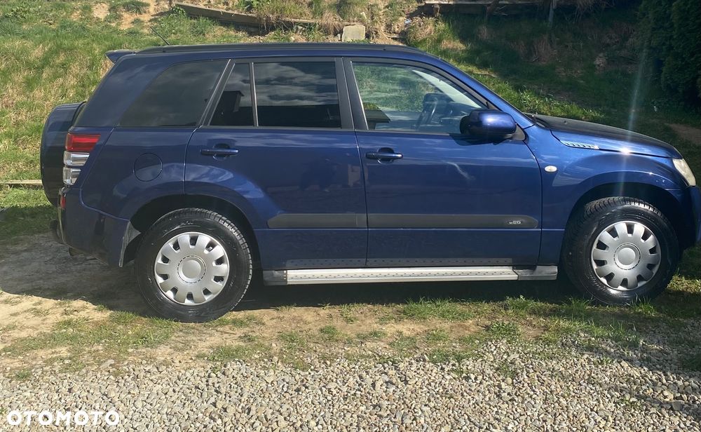 Suzuki Grand Vitara 2.0 Comfort - 9