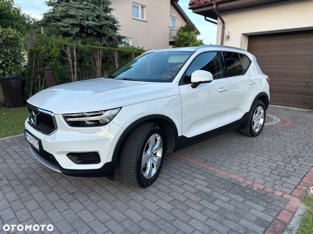 Volvo XC 40 T3 Geartronic Momentum - 18