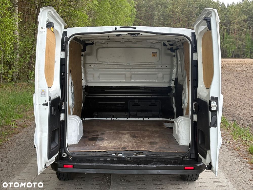 Renault Trafic - 18